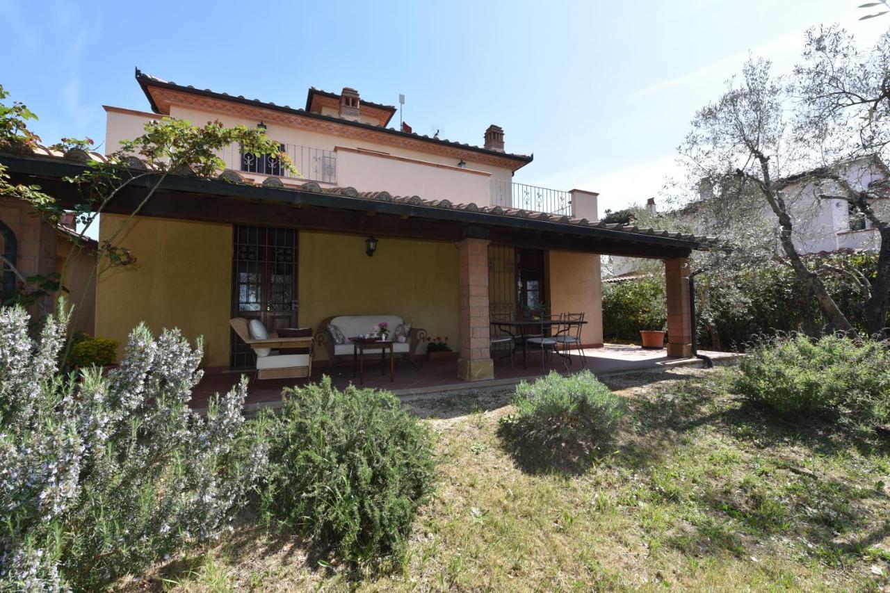 מונטסקודאיו Case&Colline Villa Laura מראה חיצוני תמונה