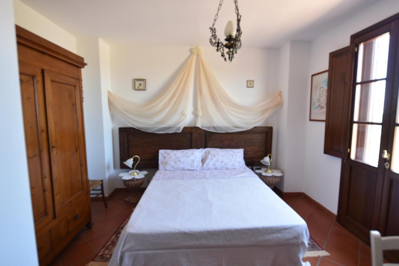 מונטסקודאיו Case&Colline Villa Laura מראה חיצוני תמונה